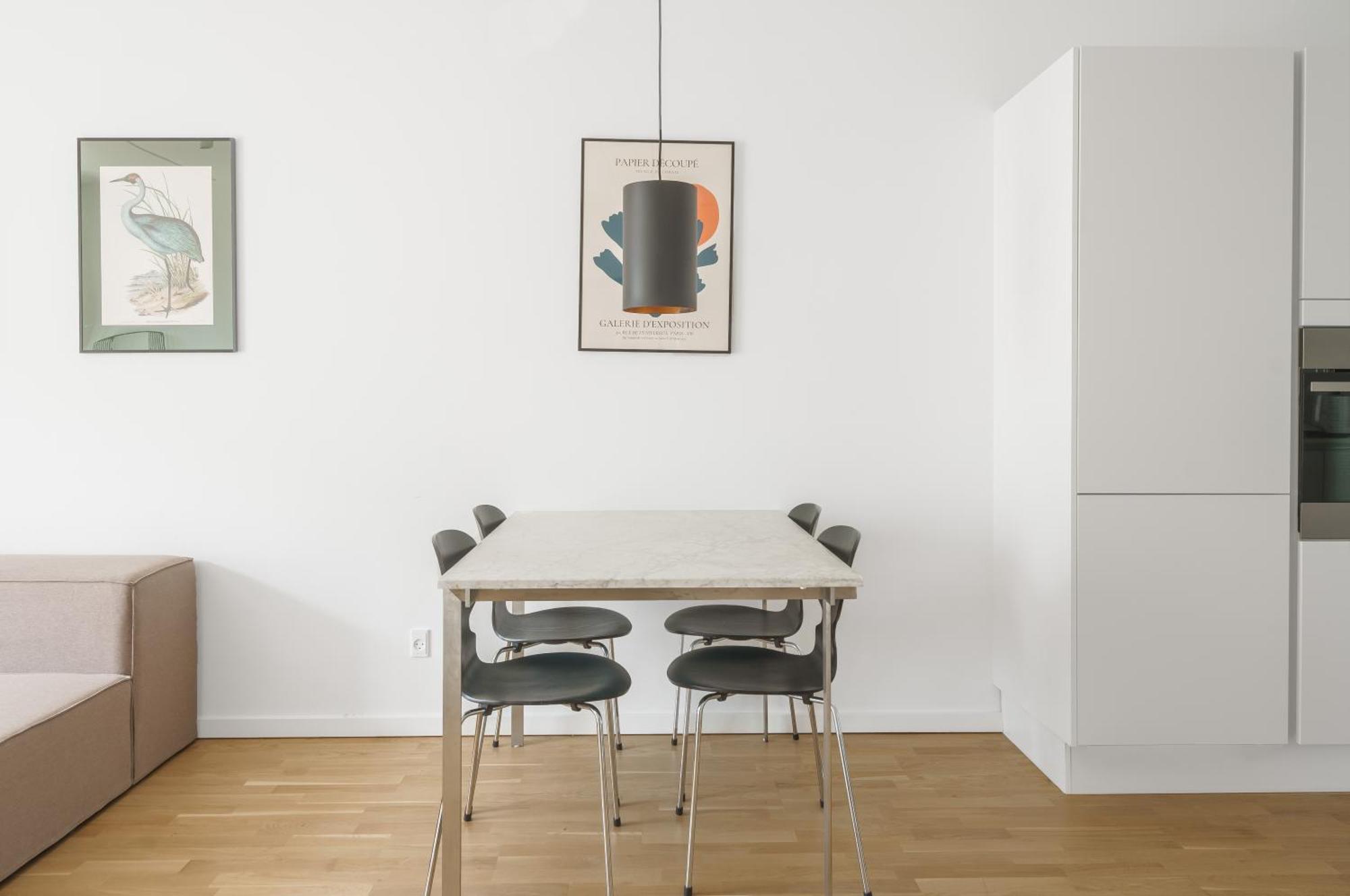 Modern 2-bed In Orestaden Copenhague